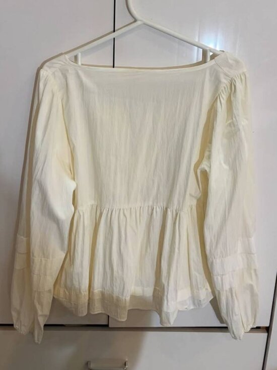 Tops - Cream Long Sleeve Top